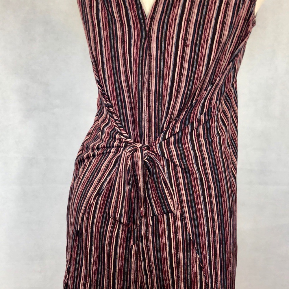 🆕BCBG SALE🎉Beautiful striped Romper💥 - Picture 6 of 8